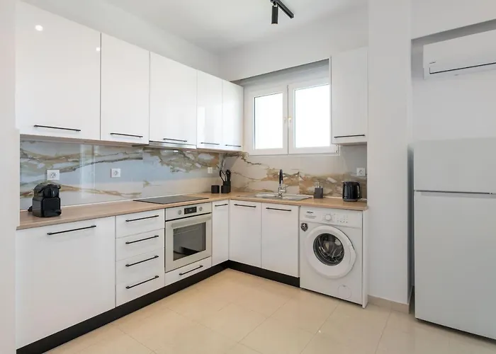 Island Hills Rhodes City