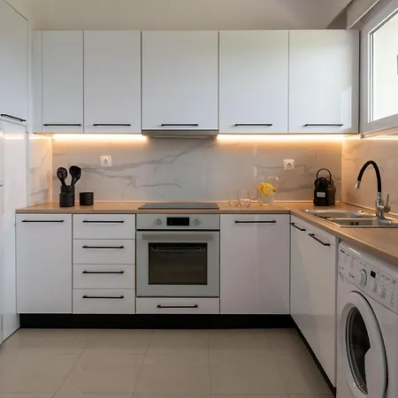 Island Hills * Rhodes City