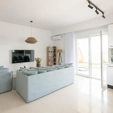 Island Hills Rhodes City